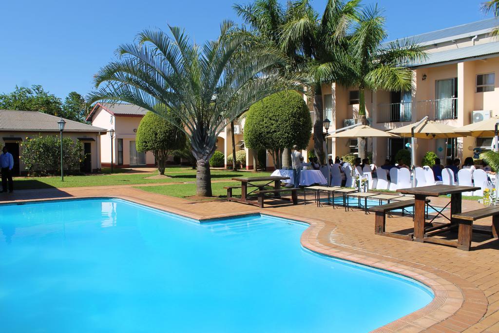 The George Hotel Manzini Exterior foto