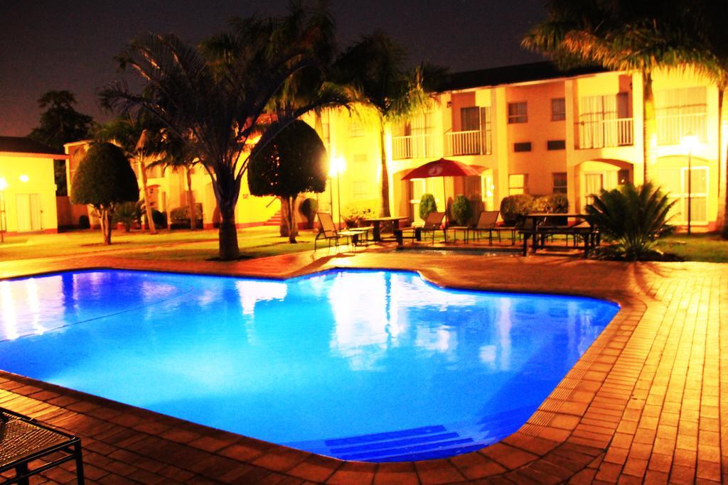 The George Hotel Manzini Exterior foto
